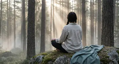 Listening Between Thoughts: A Gentle Approach to Meditation